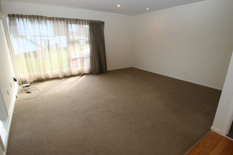 16 Dudding Avenue Northcote_4