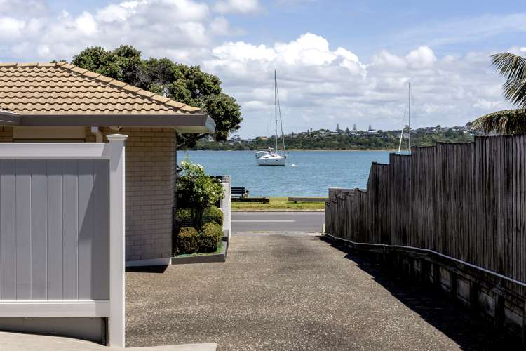 2/17 The Parade Bucklands Beach_29