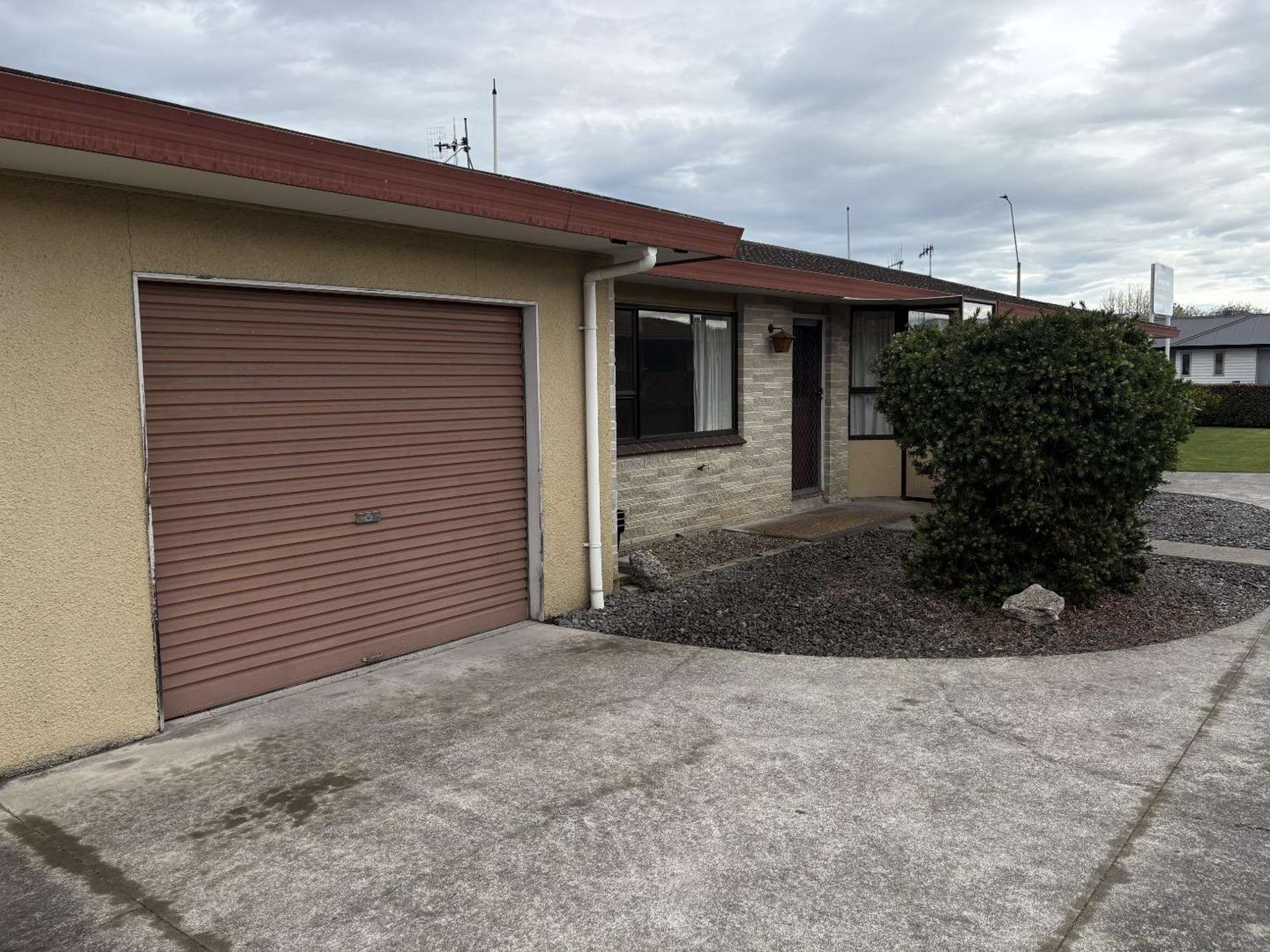 2/504 St Aubyn Street East Parkvale_0