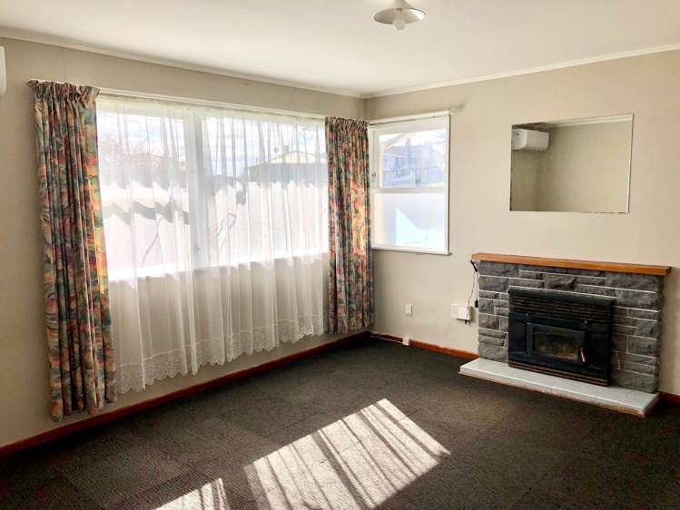 8 Hannah Road Otara_1