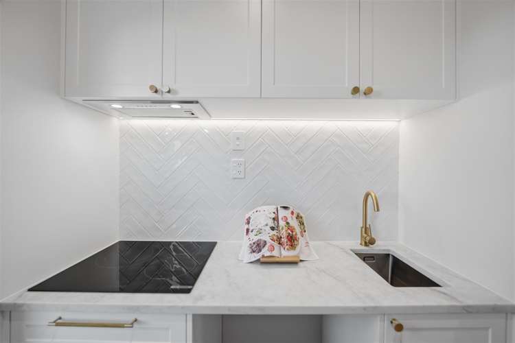 9 toporoa street Karaka_12