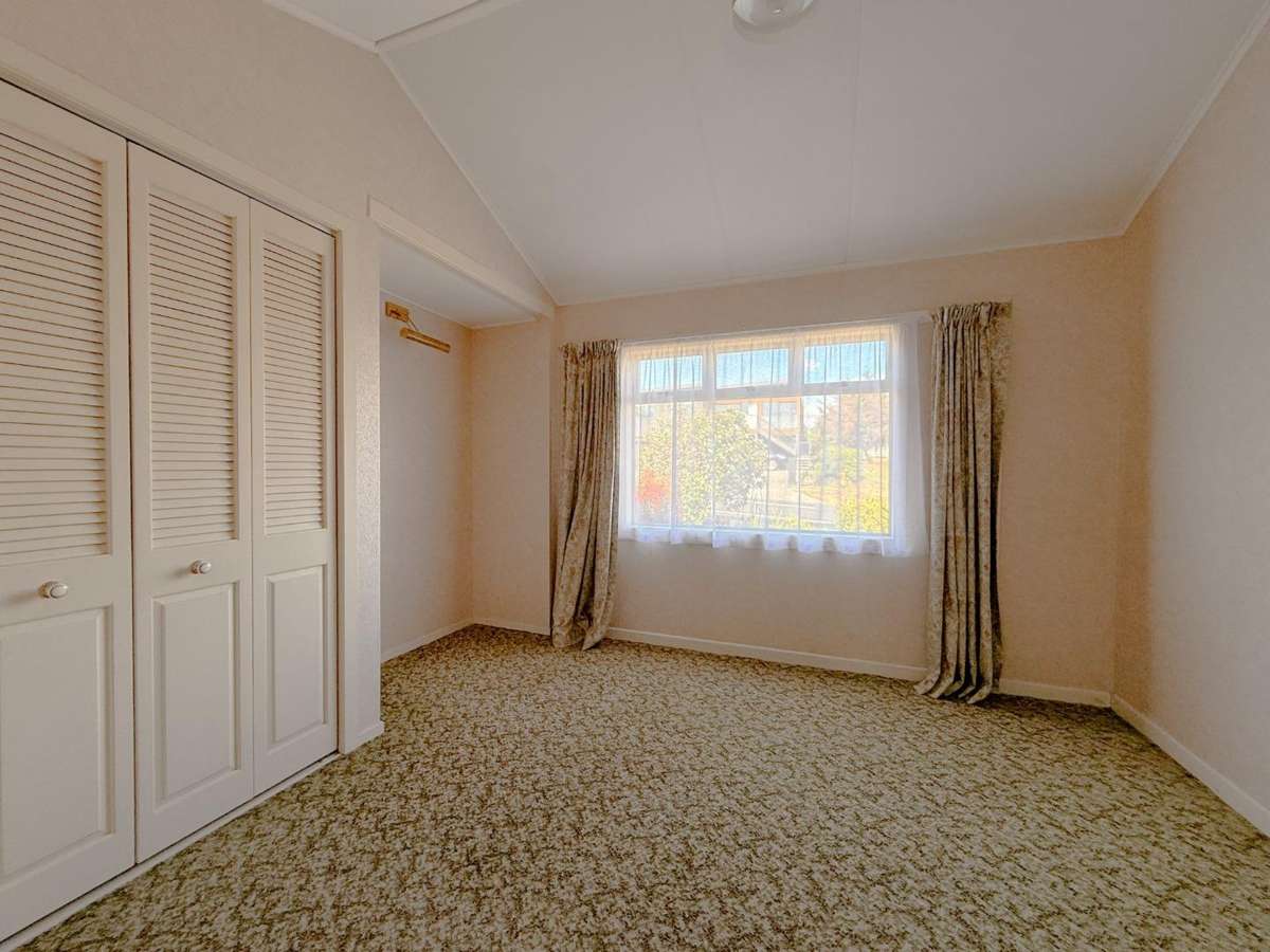 24 Taharepa Road, Hilltop 5