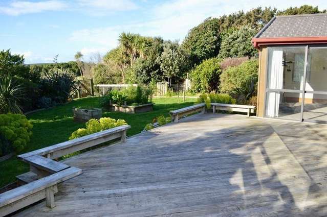 7 Dodds Crescent Otaki Beach_2