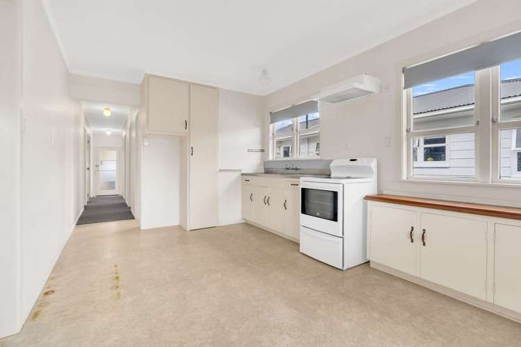 14b Doment Crescent Orewa_18