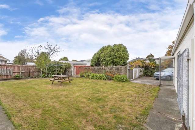 35 Warren Crescent Hillmorton_1