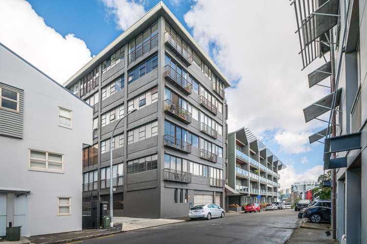 1b/15 Augustus Terrace Parnell_11