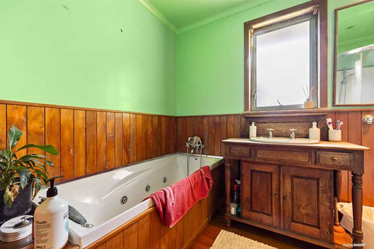 49 Felgrove Street Glendene_9