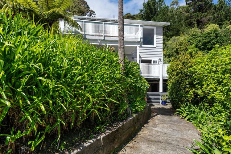 3 Mackenzie Road Eastbourne_28