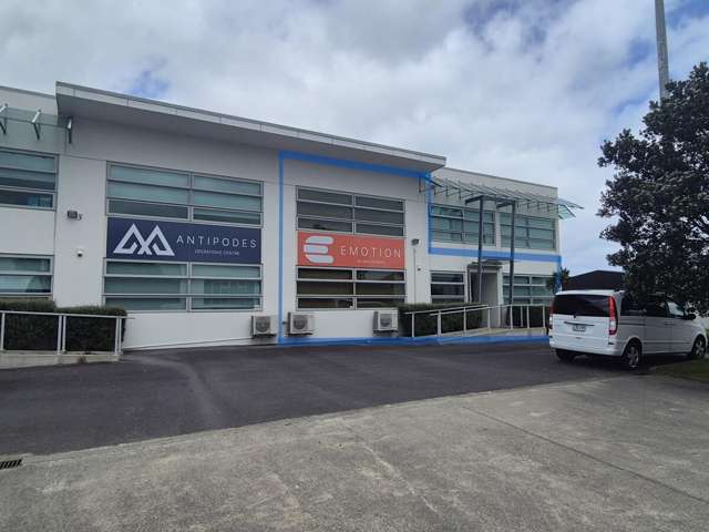 Top Notch Industrial Office