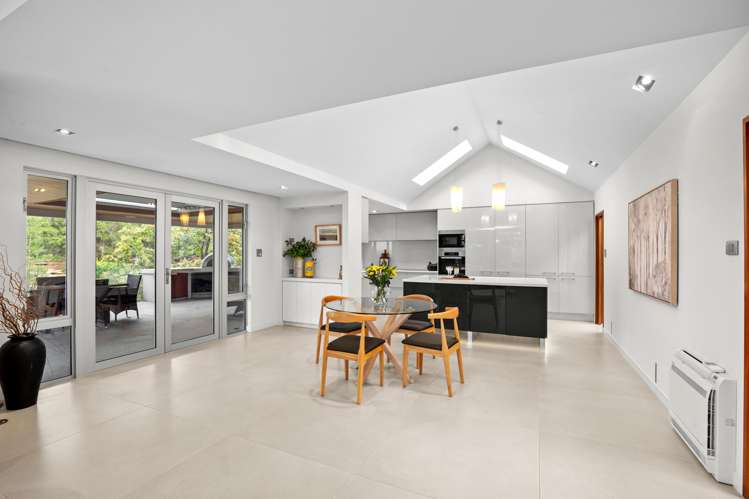 49 The Half Mile Alexandra_14