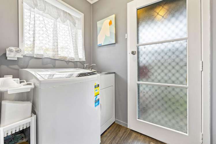 2/39 Blacklock Avenue Henderson_15