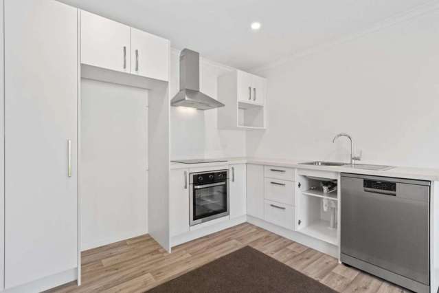 4/74 Marshall Street 10458_3