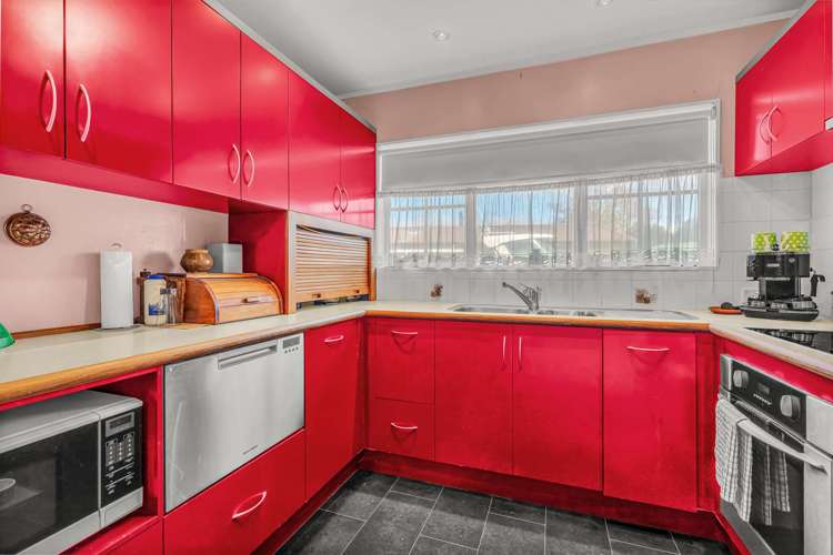 8 Emme Allan Road Kawerau_15