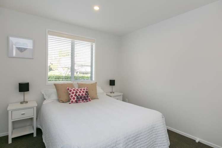 27a Collins Avenue Tawa_6