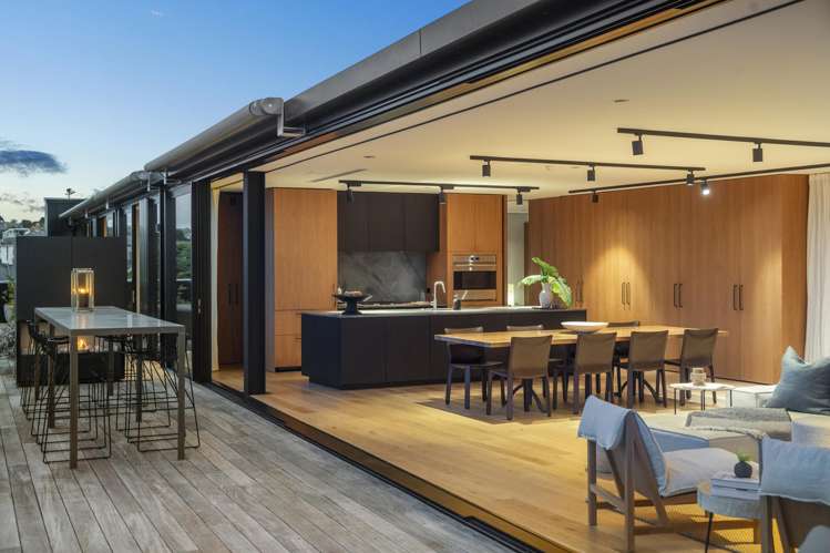 15B/401 Augustus Terrace_2