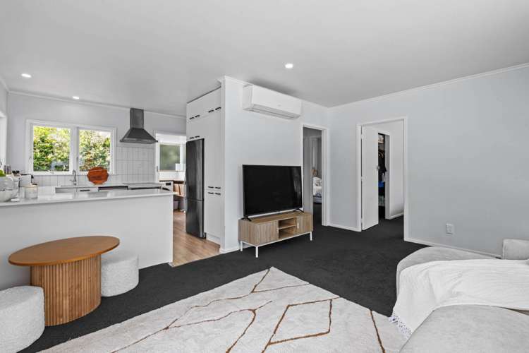 1/5 Roberts Avenue_4