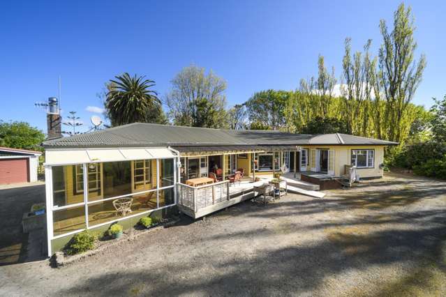 Big & Built-Tough Country Living