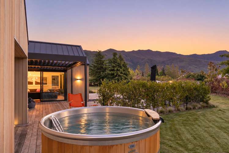 7 Mountain View Drive Wanaka_20