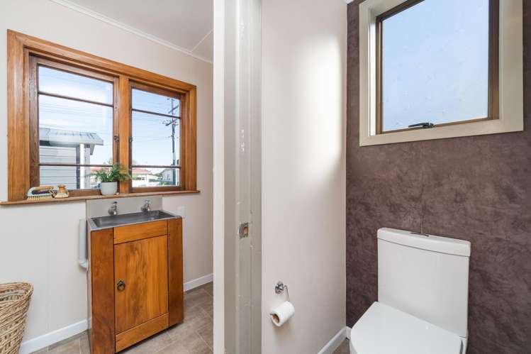 184 South Street Feilding_21
