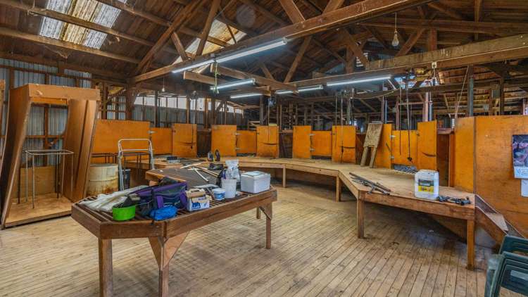 2 Cotswold Road Omihi_32