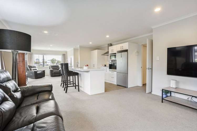 66 Shillingford Boulevard_3