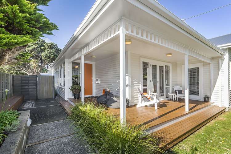 11 Mantell Street Seatoun_17