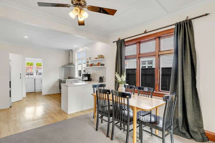 38 Palmer Crescent Silverstream_6