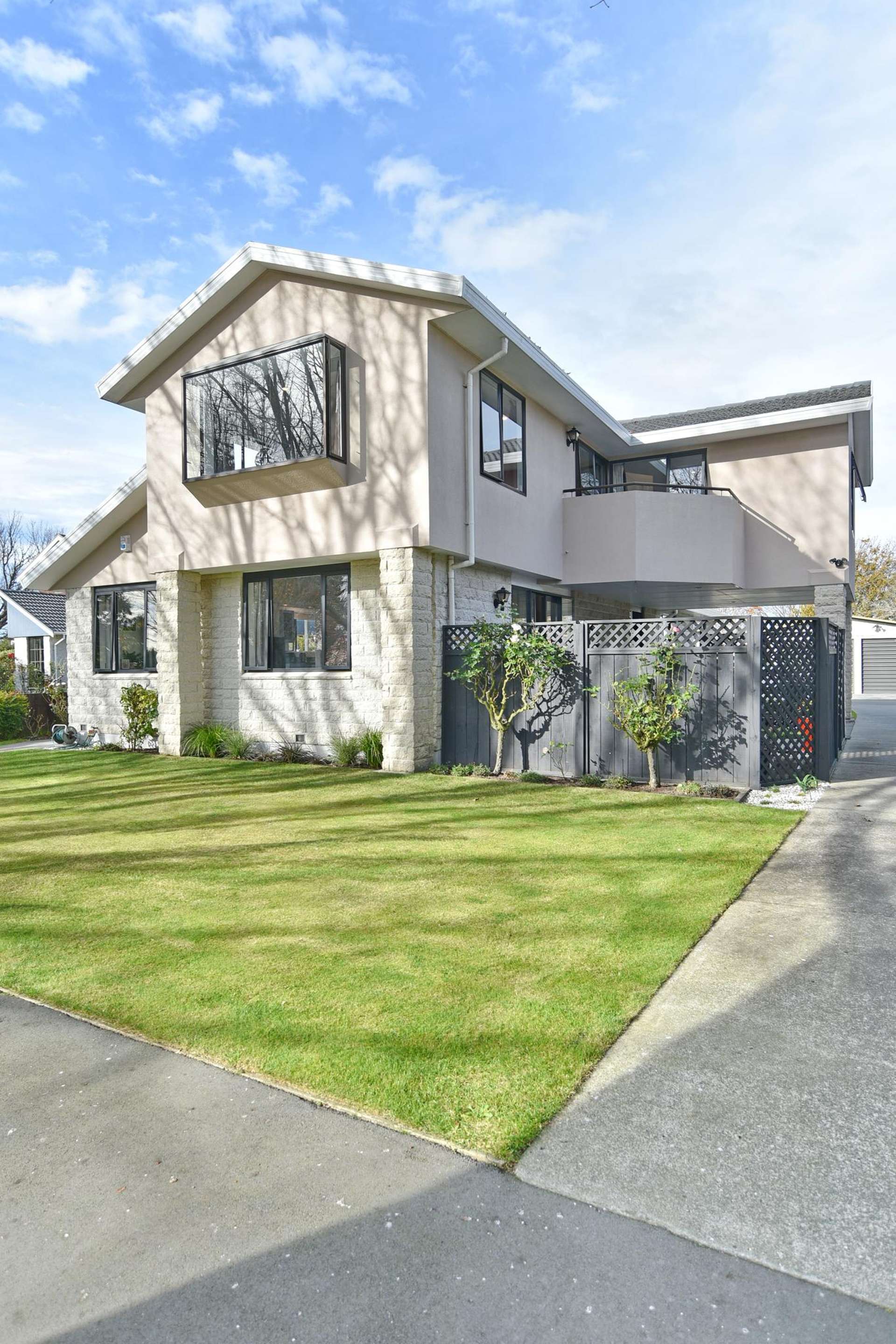 63 Trafford Street Harewood_0