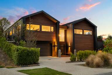 37 Pendeen Crescent_1