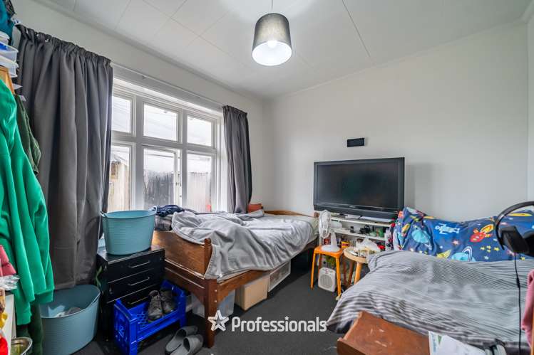 163 Coutts Street Rongotai_9