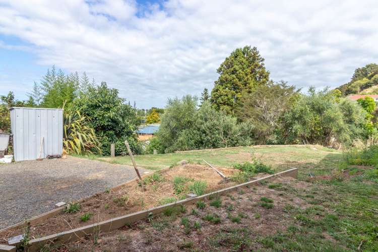 42 Thames Road Paeroa_11