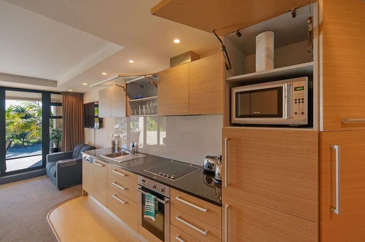 10/5 Bisley Avenue Moana_13