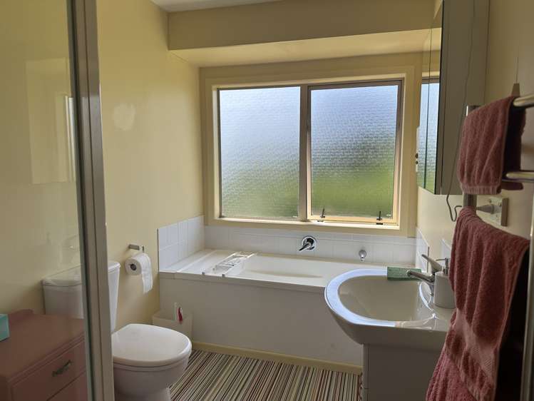 16 Nikau Lane Maungaturoto_9