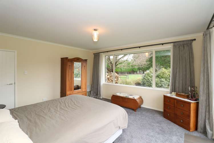 153 Flora Road East Makarewa_16