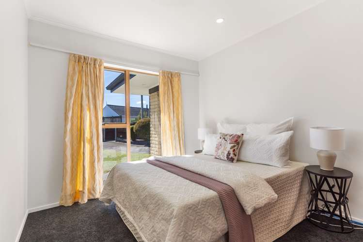 51 Carnoustie Drive Wattle Downs_12