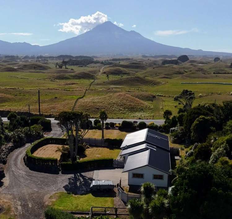 6139 South Road Rahotu_23