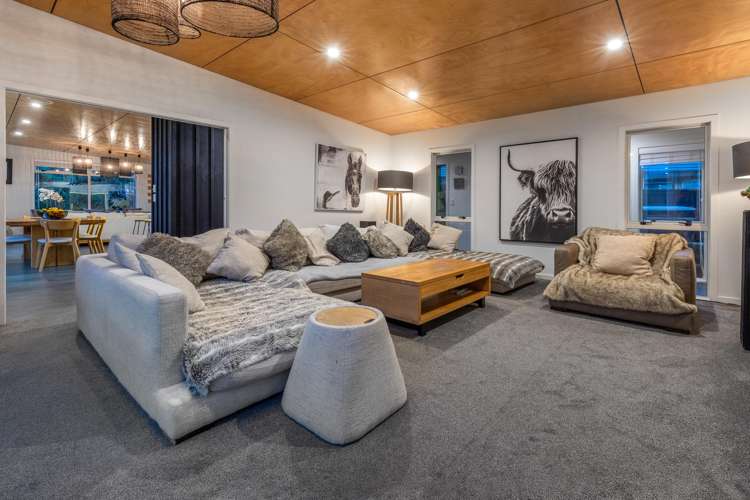 39 Waipunahau Road Waikanae_9