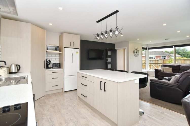 21 Tuckers Road Redwood_5