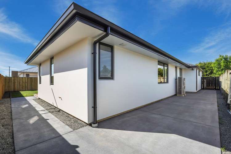 241 Racecourse Road Allenton_36