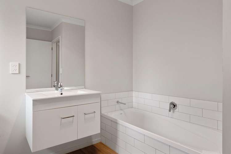 38 Nicolau Av Rolleston_14