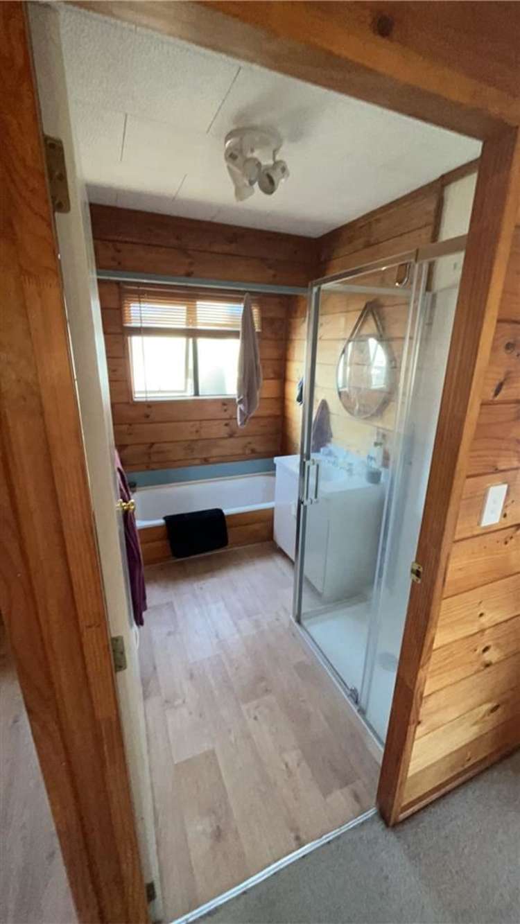 36 Meadowvale Rise Titirangi_4