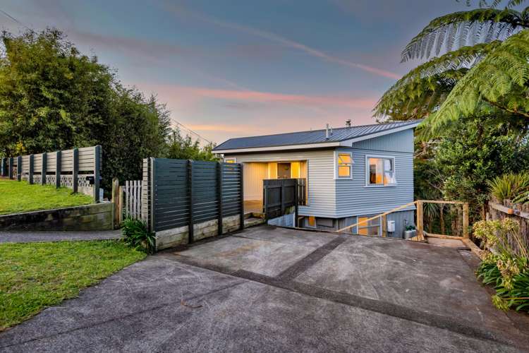 325 Tukapa Street Hurdon_24