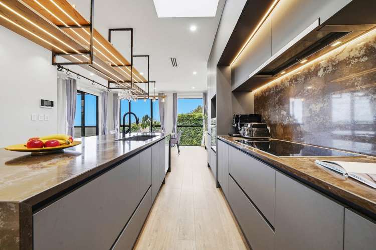 12D Newhaven Terrace Mairangi Bay_7