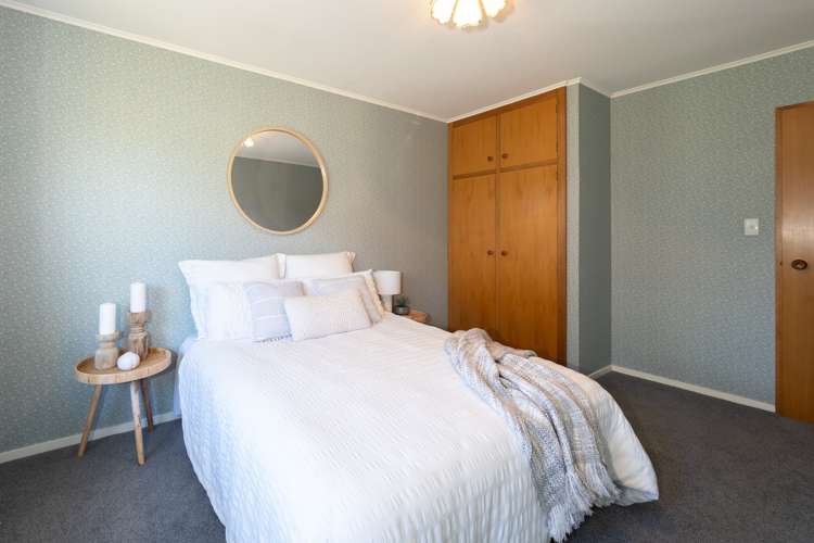 34 Pages Road Allenton_10