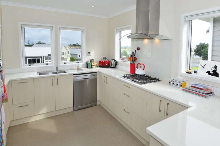 16 Cape Cod Drive Gulf Harbour_2