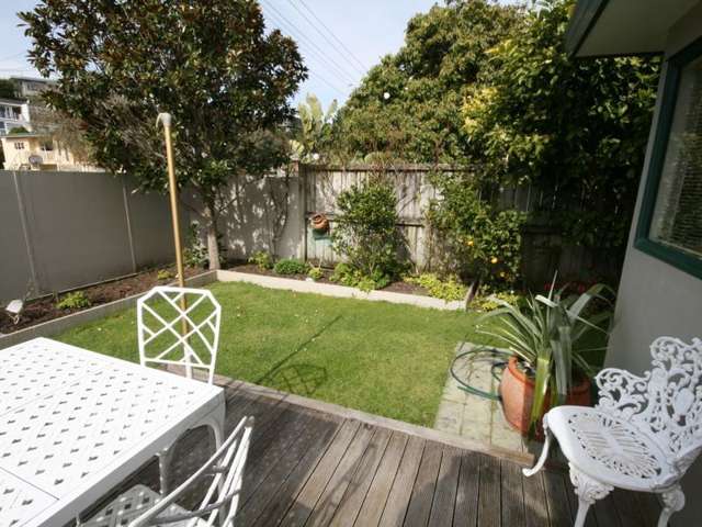 2/63 Hattaway Avenue Bucklands Beach_3