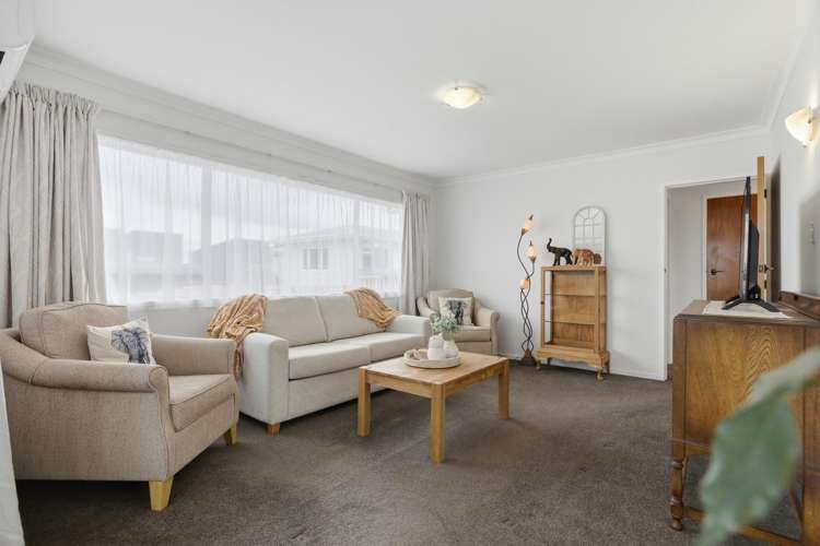 5 Hilltop Road Parkvale_5