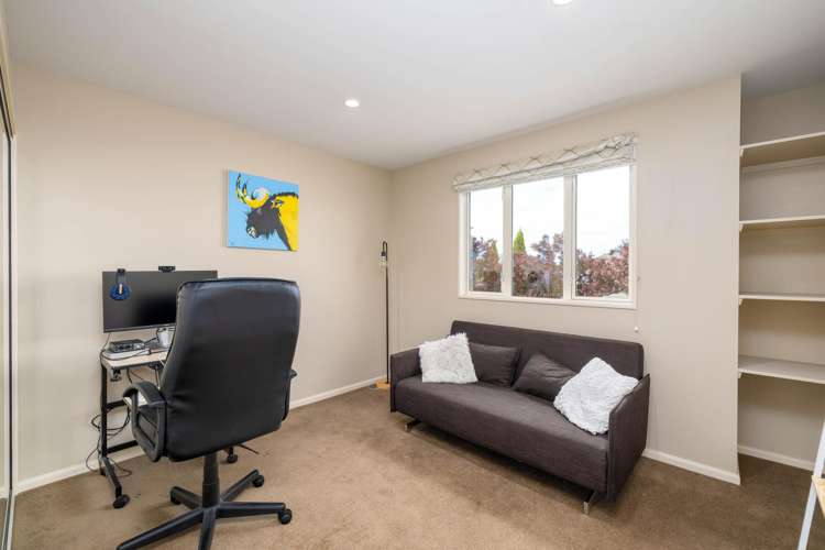 8 Napoleon Close Harewood_15