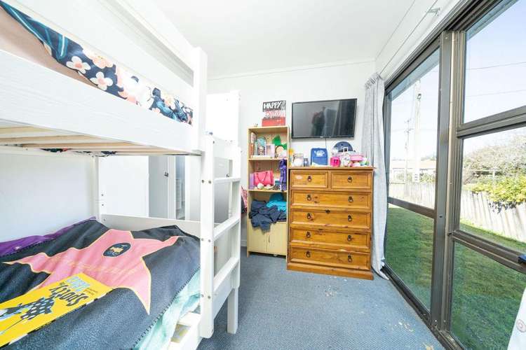 79 Valley Road Hikurangi_12