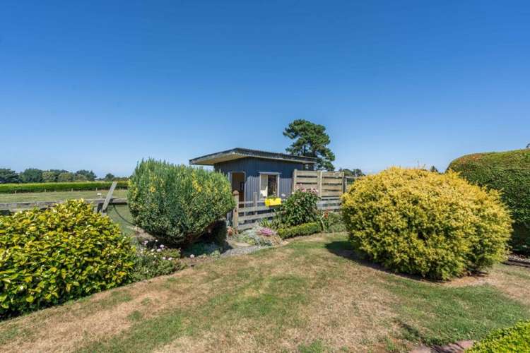 473 Avon Road Tisbury_26